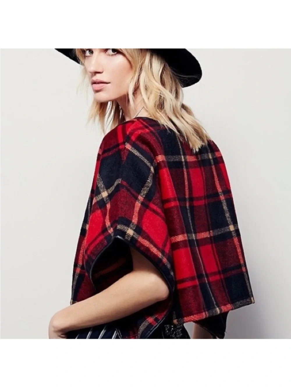 Free people Newburg poncho - one size -